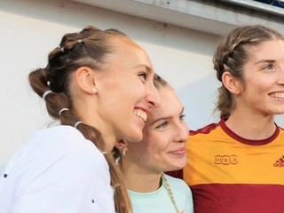 Zľava Gabriela Gajanová, Viktória Forster a Emma Zapletalová.