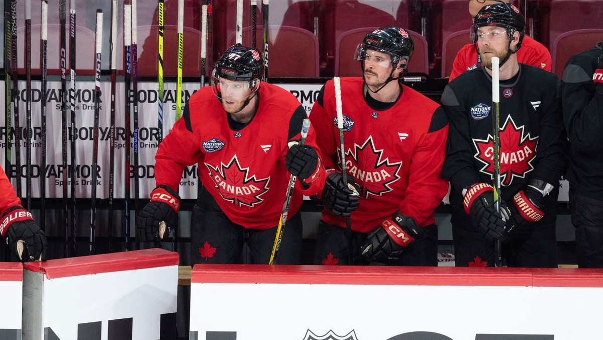 Connor McDavid a Sidney Crosby