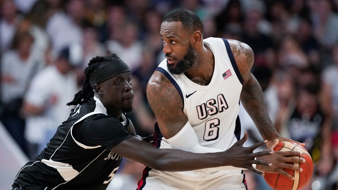 Brazília - USA: ONLINE prenos zo štvrťfinále basketbalu na OH 2024 v Paríži.