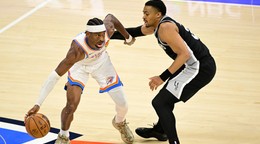 Shai Gilgeous-Alexander a Keldon Johnson