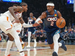 Shai Gilgeous-Alexander v zápase s Phoenixom