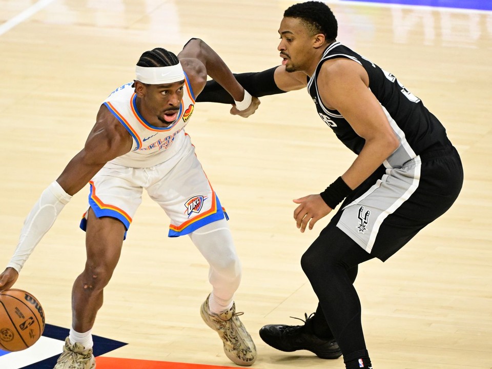 Shai Gilgeous-Alexander a Keldon Johnson