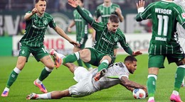 Momentka zo zápasu Werder Brémy - VfL Wolfsburg