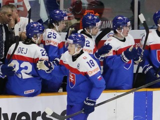 Juraj Pekarčík oslavuje gól so striedačkou v zápase Slovensko - Kazachstan na MS U20 2025