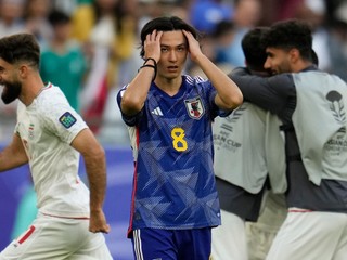 Momentka zo zápasu Irán - Japonsko