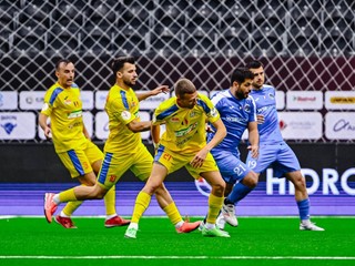 Momentka zo zápasu Rumunsko - Francúzsko na MS v malom futbale 2025. 