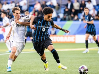 Fotka z finále Mládežníckej Ligy majstrov medzi FC Bruggy - Real Madrid.