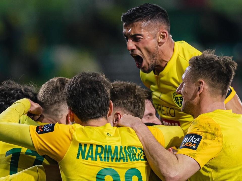 Hráči MŠK Žilina sa tešia z gólu