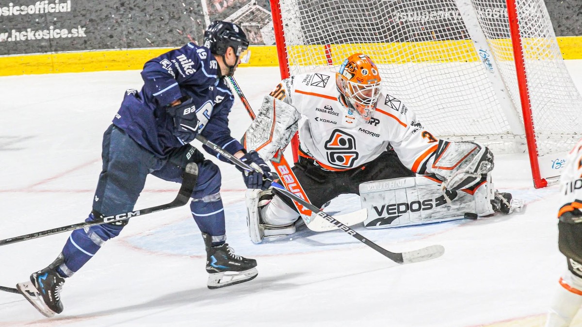 Záber zo zápasu HC Košice - Slovan Bratislava