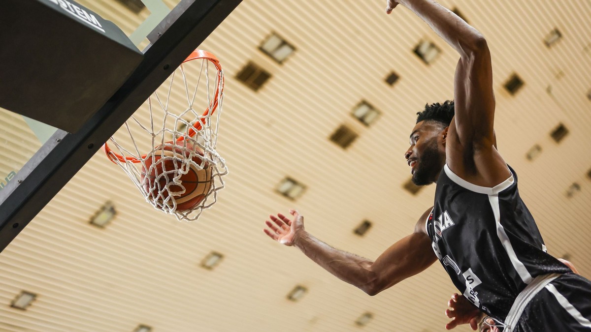 Sage Tolbert III (Prievidza)