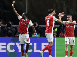 Sporting Braga oslavuje gól. 