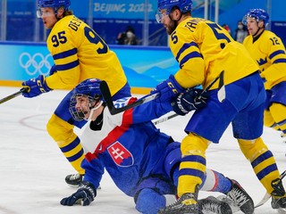 Juraj Slafkovský v zápase o bronz Slovensko - Švédsko na ZOH 2022 v Pekingu.