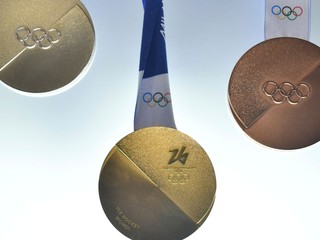 Medaily na ZOH a PH 2026 v Taliansku. 