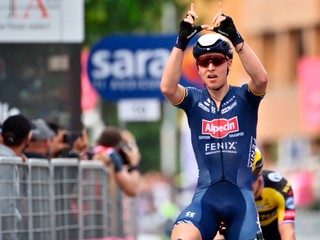 Tim Merlier vyhral 2. etapu na Giro d'Italia 2021