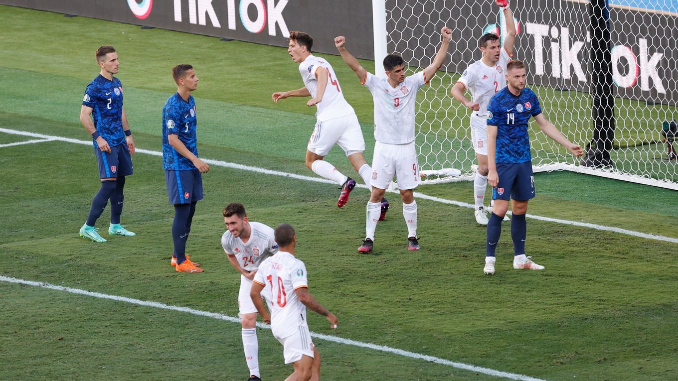 Momentka zo zápasu Slovensko - Španielsko na EURO 2020 / 2021.