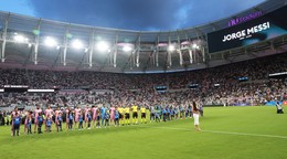 Minúta ticha pred zápasom Miami na pamiatku Jorgeho Messiho