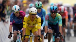 Cyklisti na Tour de France 2025. 