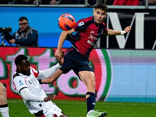 Adam Obert v zápase s AC Miláno