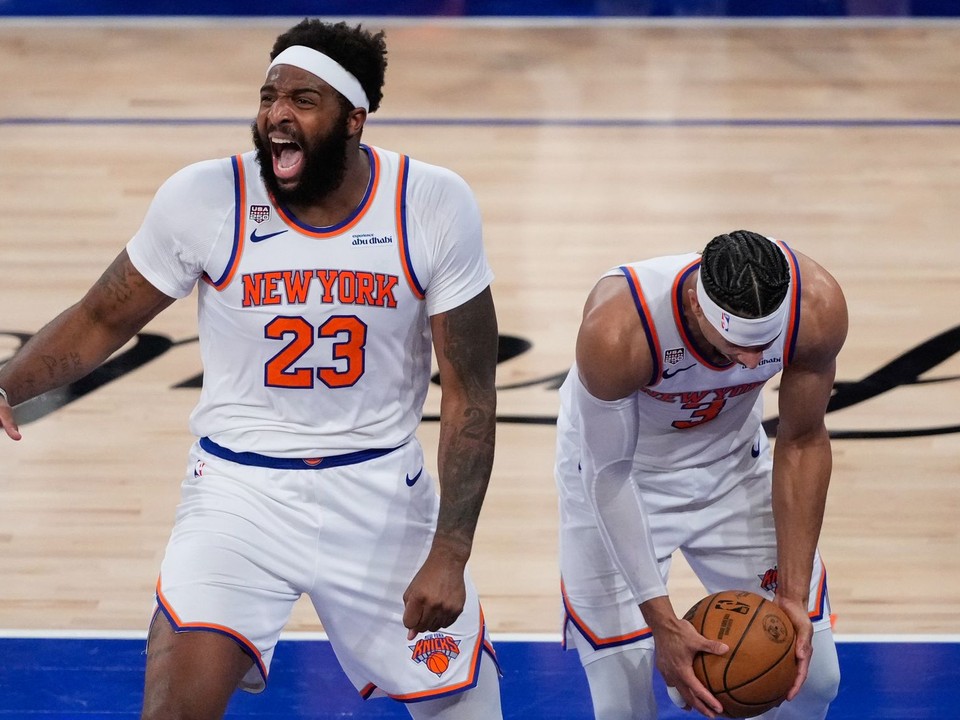 Mitchell Robinson a Josh Hart