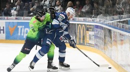 Brenden Miller (vľavo) v drese Vlci Žilina.