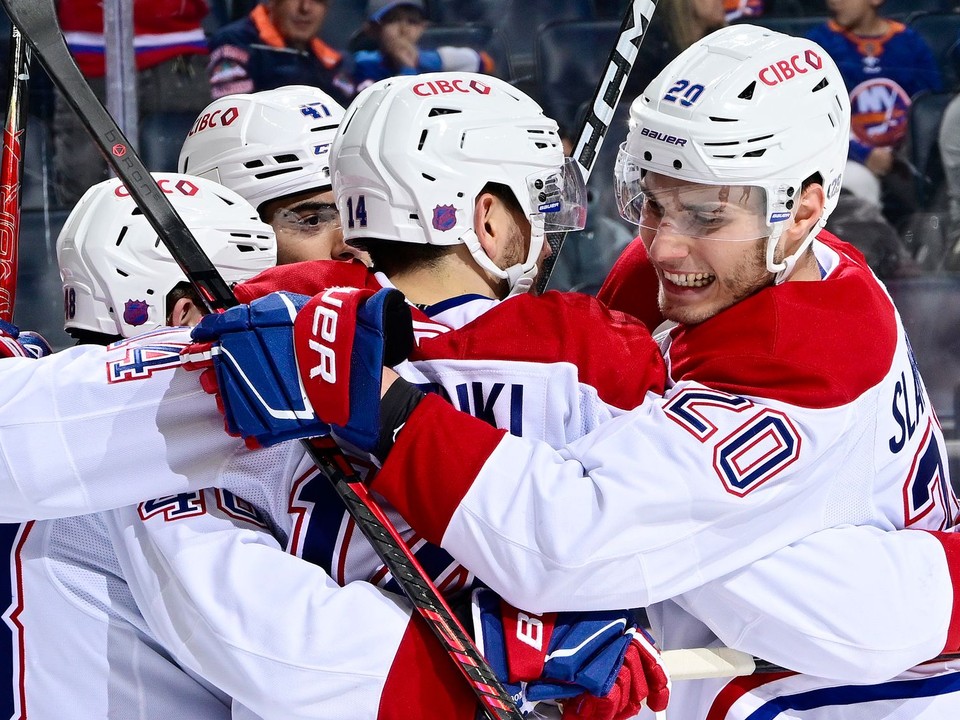 Juraj Slafkovský (vpravo)