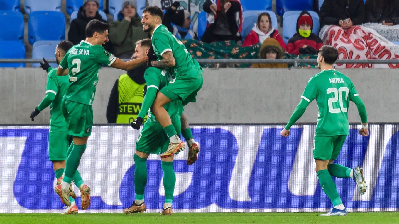 futbalisti Olimpije sa tešia z gólu 