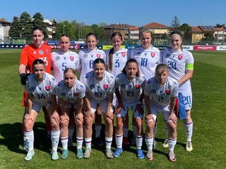 Slovenské futbalistky do 19 rokov.