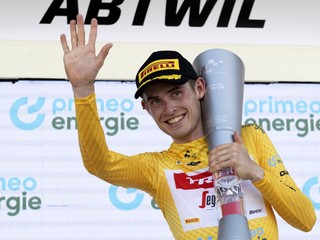 Mattias Skjelmose Jensen sa stal celkovým víťazom pretekov Okolo Švajčiarska 2023.