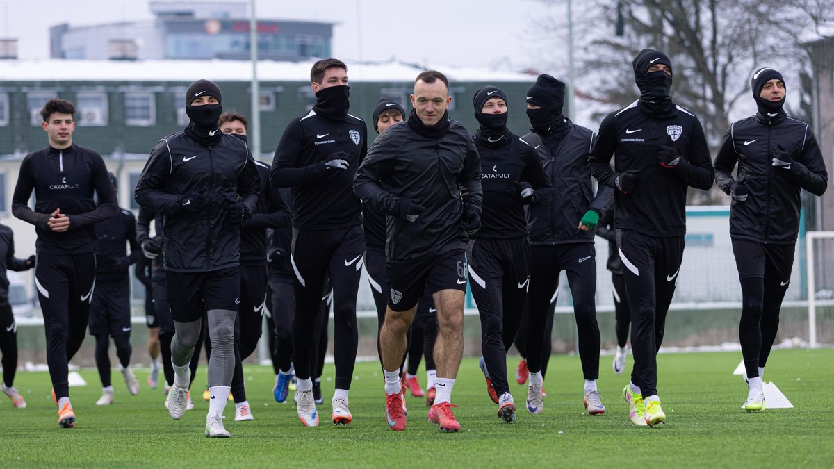 Futbalisti MŠK Žilina počas prvého tréningu v zimnej príprave na jarnú časť futbalovej Niké ligy.