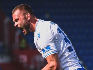 Erik Prekop sa teší po strelenom góle v drese FC Baník Ostrava.