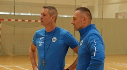 V nominácii Slovenska už prevažujú hráči pôsobiaci v zahraničí. Najprv nastúpia v Taliansku