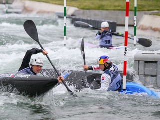 slovenské vodné slalomárky Soňa Stanovská, Zuzana Paňková a Emanuela Luknárová