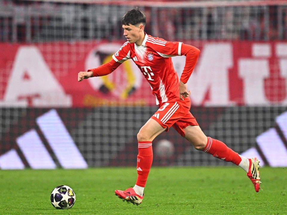 Filip Pavič v zápase proti Atalante Bergamo.