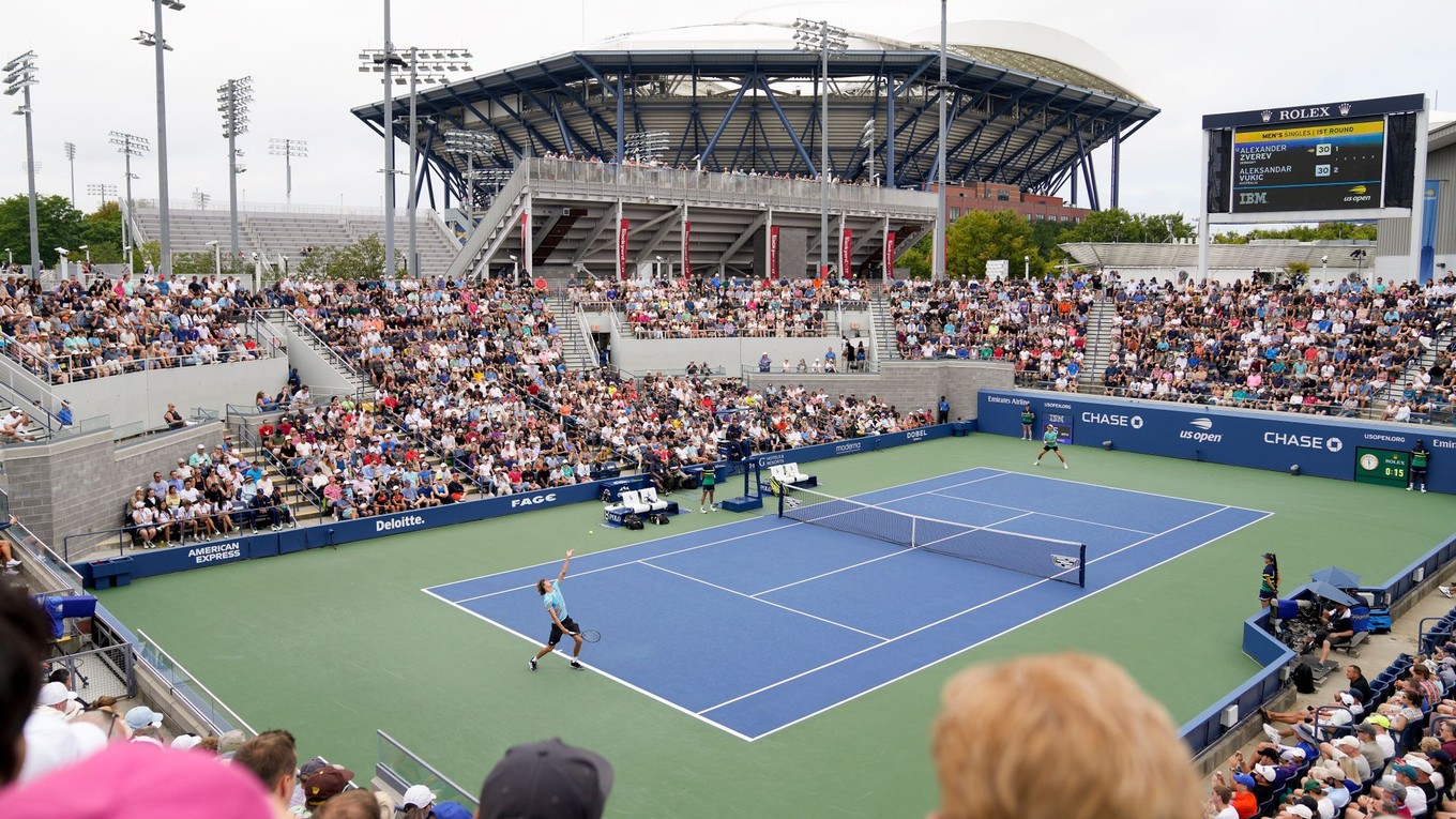 Tenisti sa sťažujú na marihuanový oblak nad kurtom 17 na US Open. 
