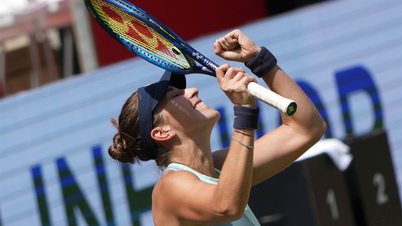 Belinda Benčičová.