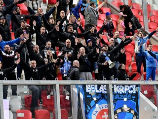 Fanúšikovia ŠK Slovan Bratislava.