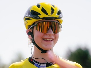 Viktória Chladoňová