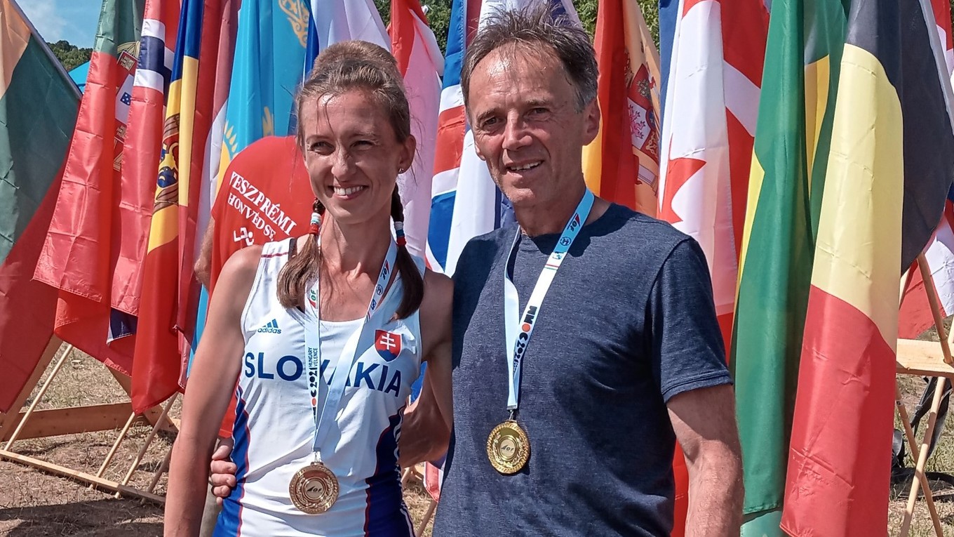 Slovenskí zlatí medailisti - Katarína Lamiová a Jozef Pollák.