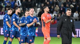Háči Slovenska zľava Adam Obert, Dávid Hancko, Tomáš Suslov, Ondrej Duda, brankár Martin Dúbravka a Lukáš Haraslín.