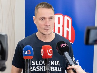 Na snímke tréner slovenskej basketbalovej reprezentácie žien Martin Pospíšil.