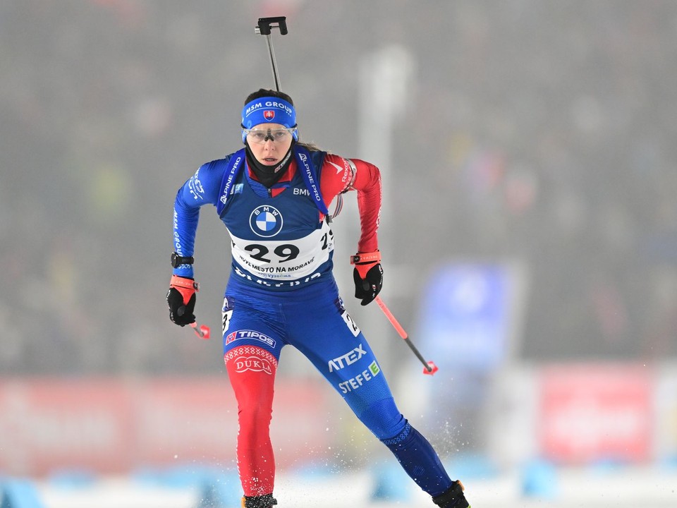 Mária Remeňová počas skrátených vytrvalostných pretekov žien na 12,5 km 6. kola svetového pohára v biatlone v Novom Meste na Morave.