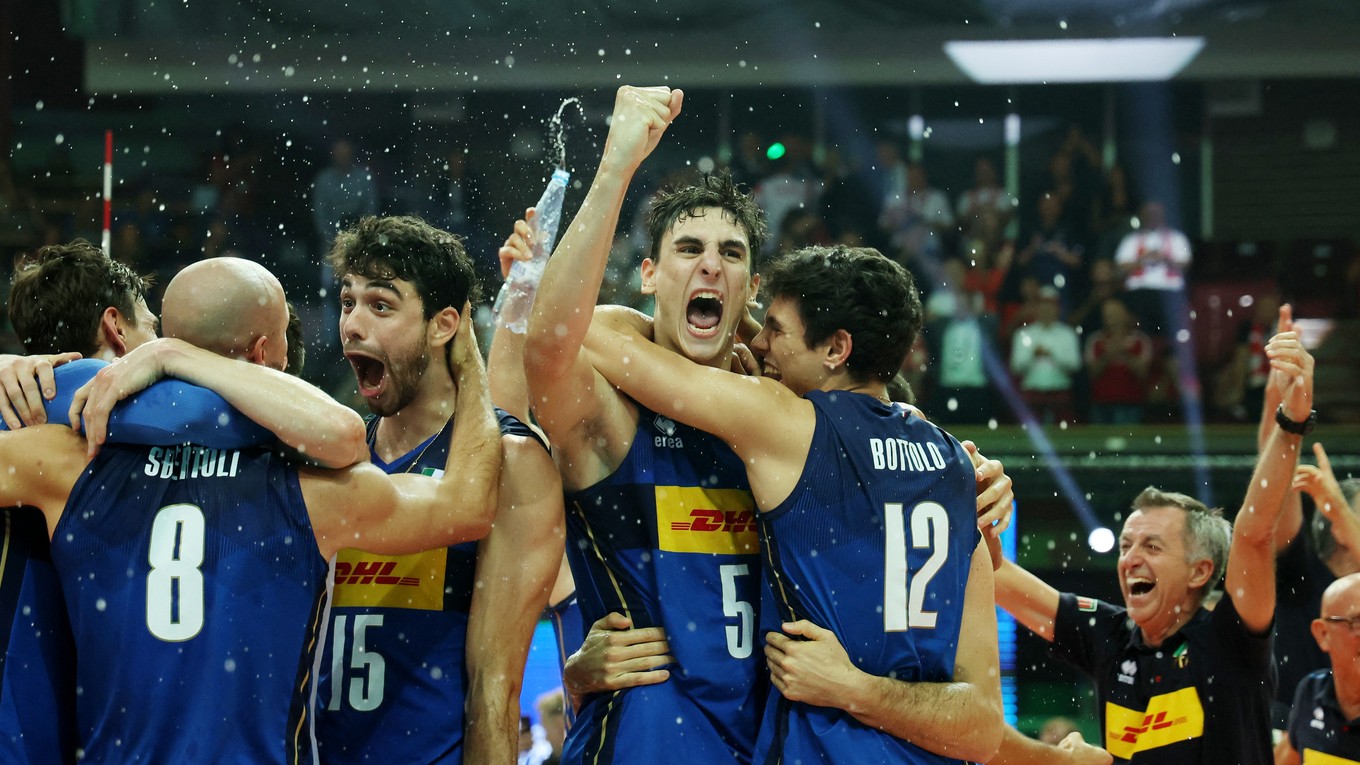 Volejbalisti Talianska triumfovali na MS 2022. 