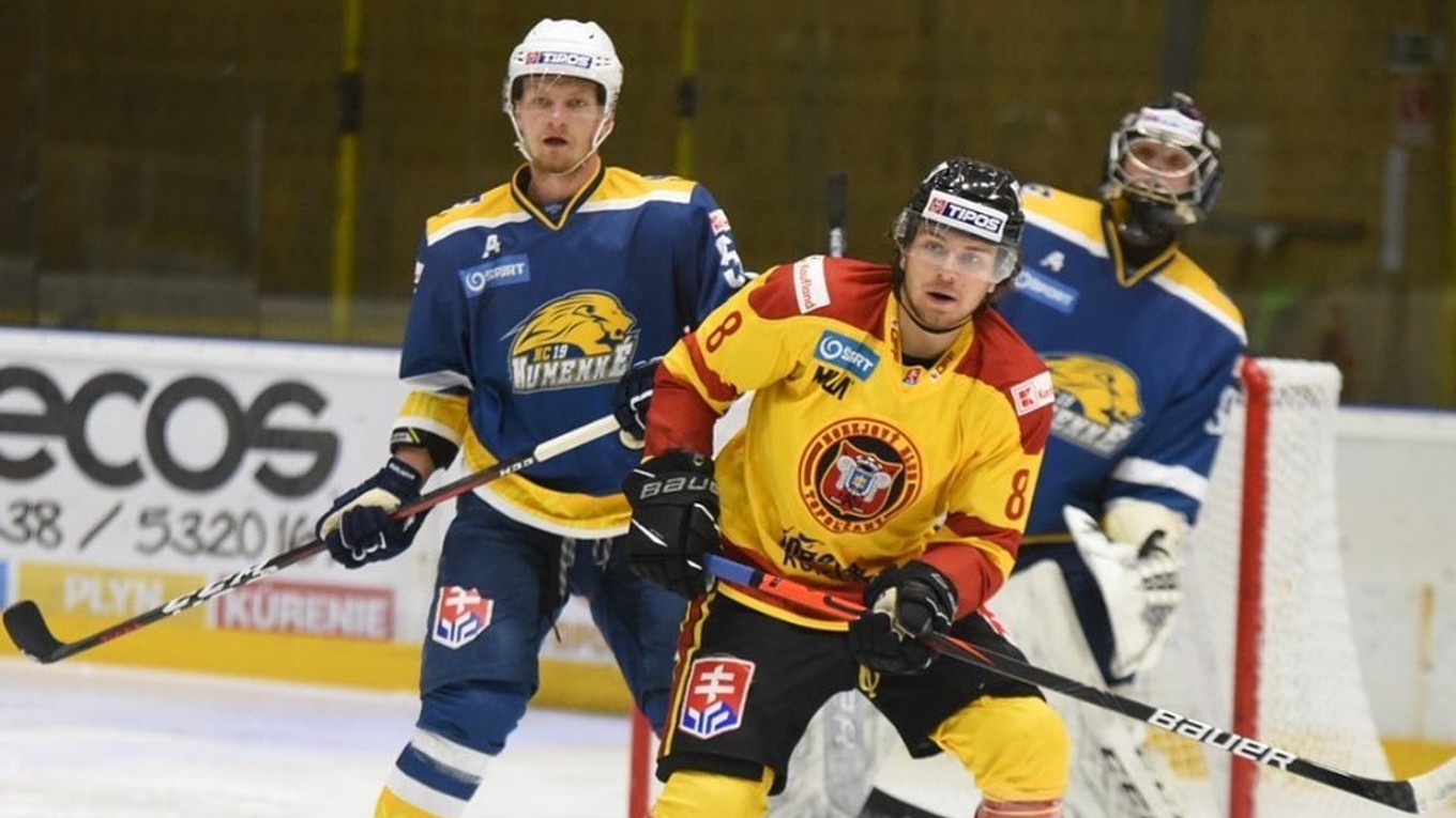 HC Topoľčany - HC 19 Humenné.