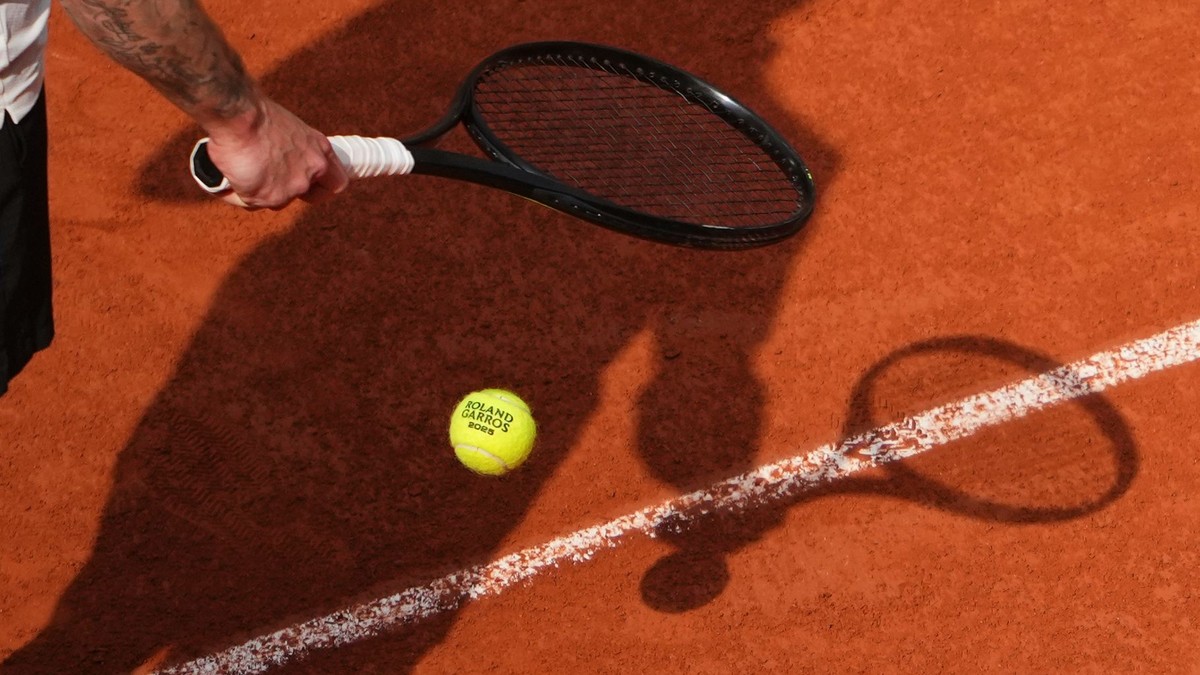 Tenis, antuka (ilustračný záber)