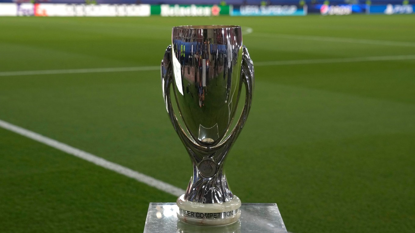 Trofej pre víťaza Superpohára UEFA. 