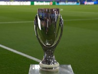 Trofej pre víťaza Superpohára UEFA. 