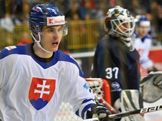 Juraj Slafkovský v zápase za Slovensko.