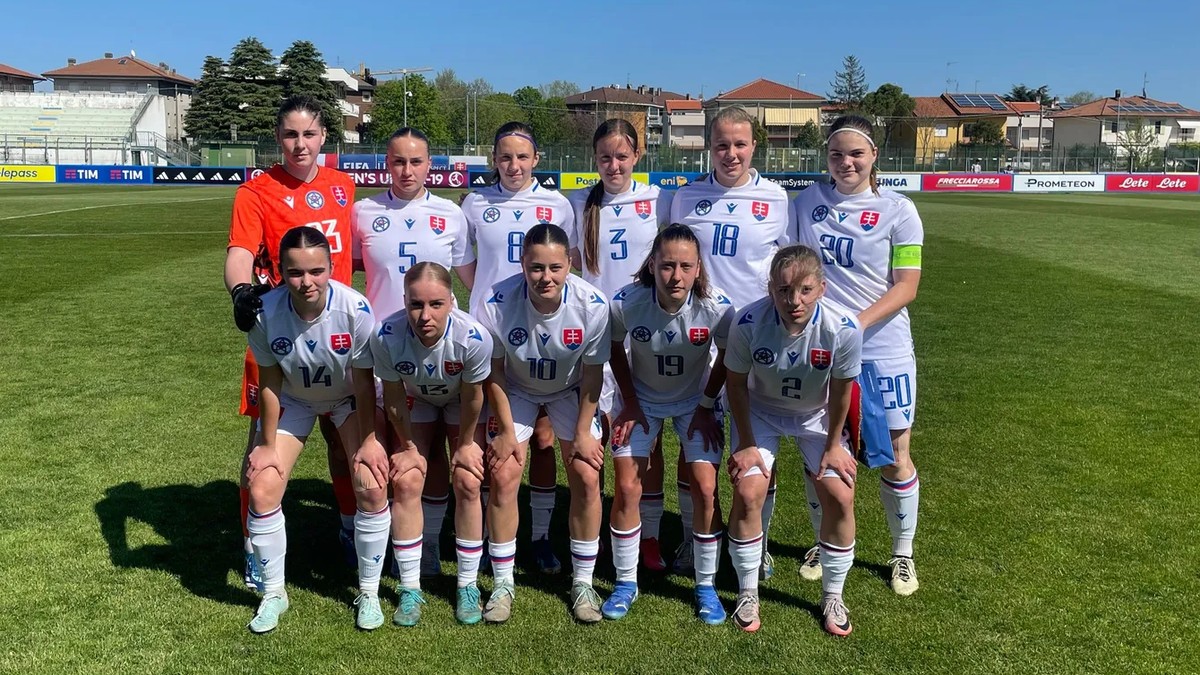 Slovenské futbalistky do 19 rokov.