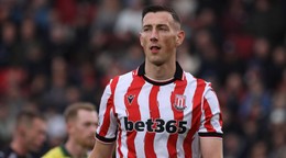 Róbert Boženík v drese Stoke City.