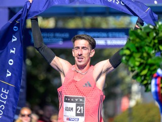 Víťaz 103. ročníka Medzinárodného maratónu mieru (MMM) v kategórii mužov Adam Nathan Lipschitz z Juhoafrickej republiky